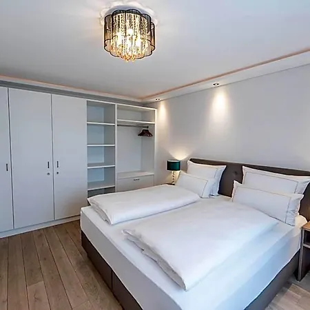 Relax 3 Klimatisiert 4* 腓特烈港