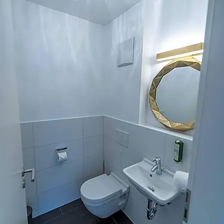 Relax 3 Klimatisiert 公寓式酒店 4*