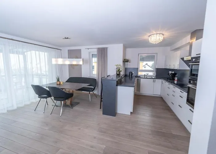 Relax 3 Klimatisiert Aparthotel Friedrichshafen